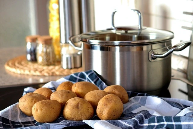 how to use and clean and care stainless steel cookware