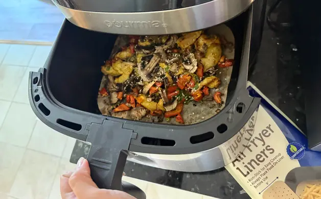 using air fryer liner for cooking to minimize cleanup
